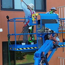 Azalea-Trace-6-Story-Building-Cleaning-in-Pensacola-Florida 7