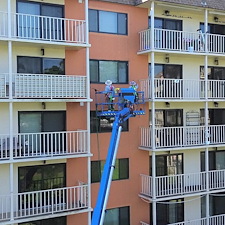 Azalea-Trace-6-Story-Building-Cleaning-in-Pensacola-Florida 6