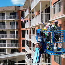 Azalea-Trace-6-Story-Building-Cleaning-in-Pensacola-Florida 3